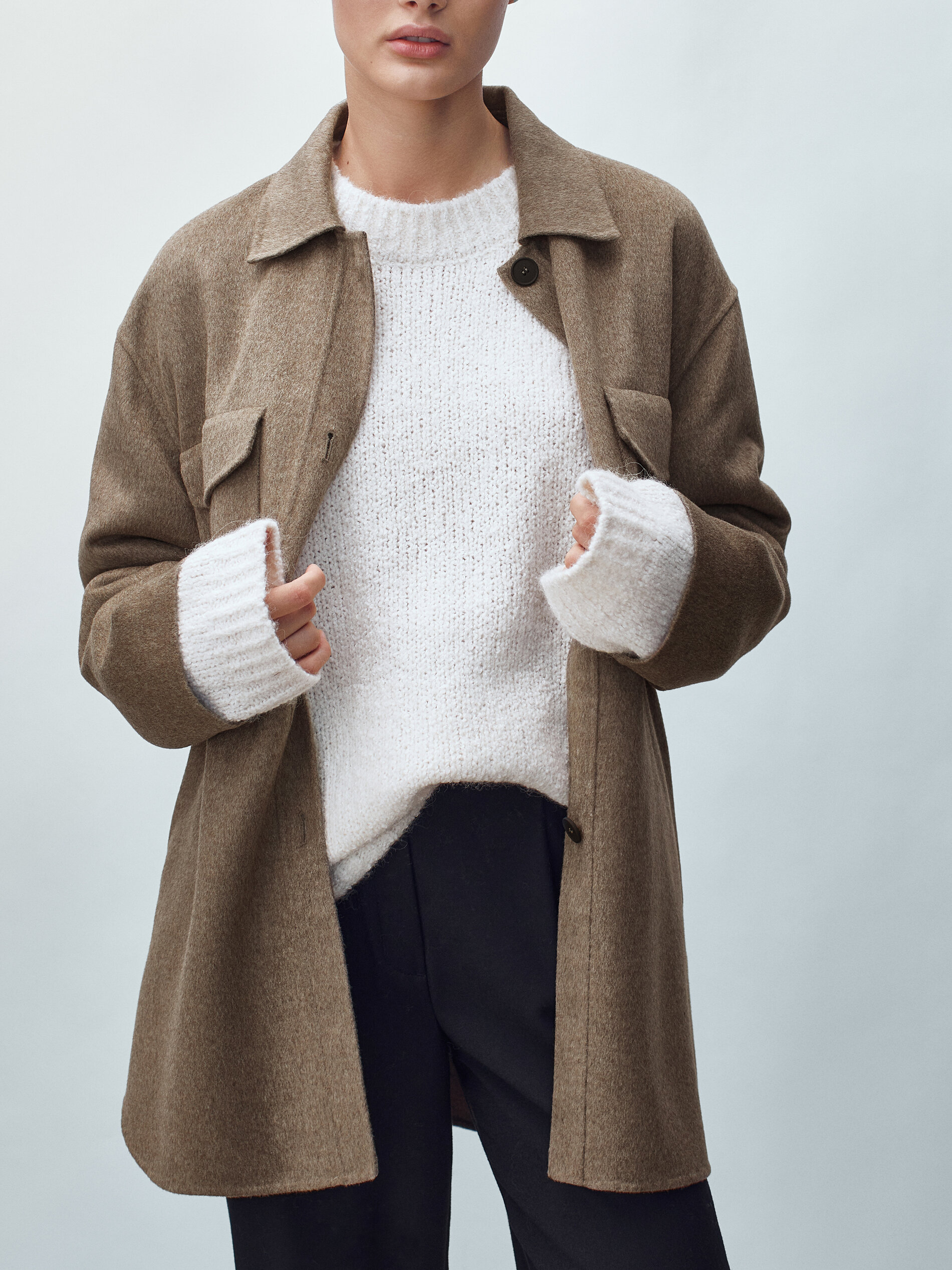 Handcrafted wool overshirt with pockets 