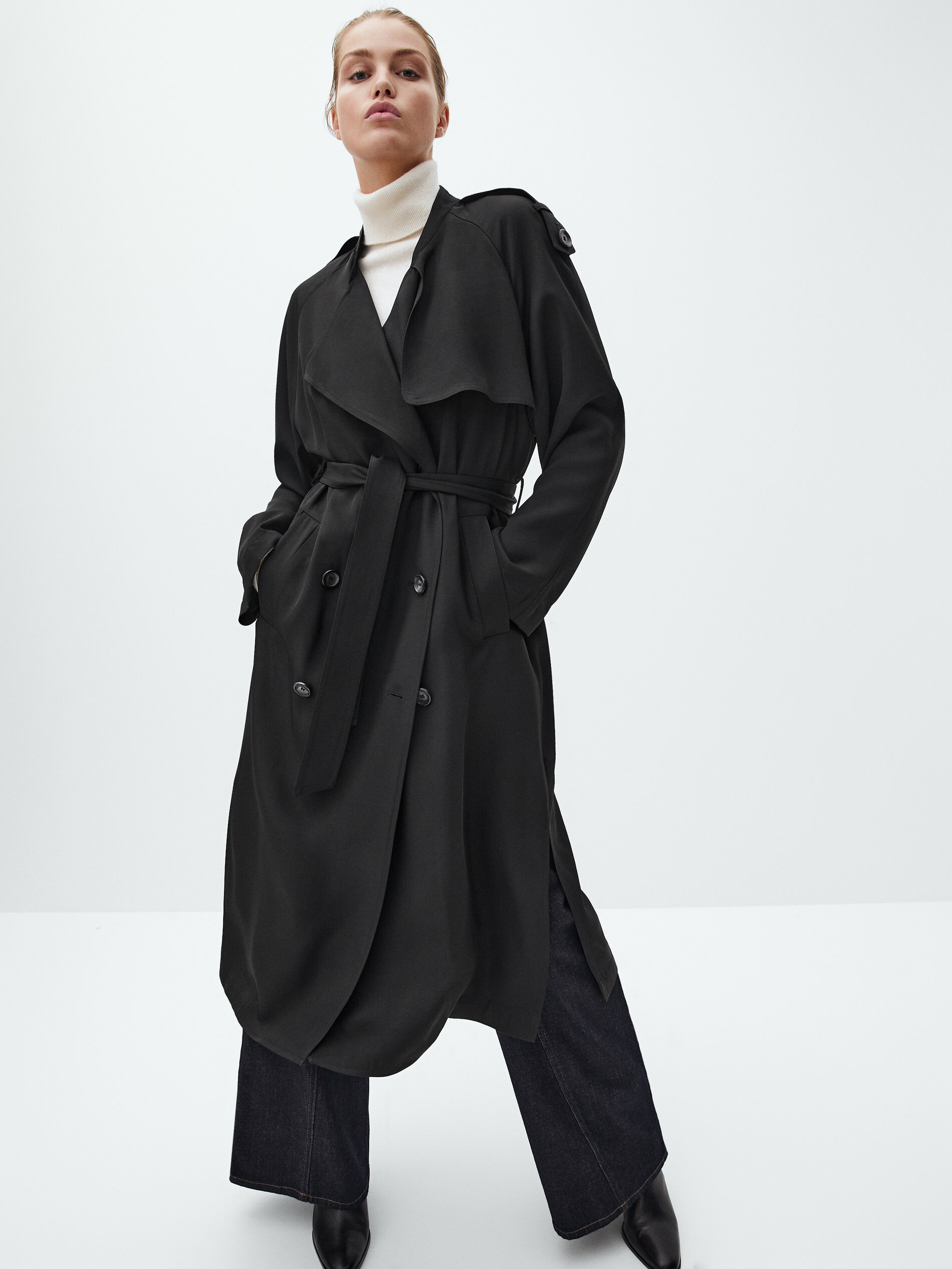 loose fitting trench coat