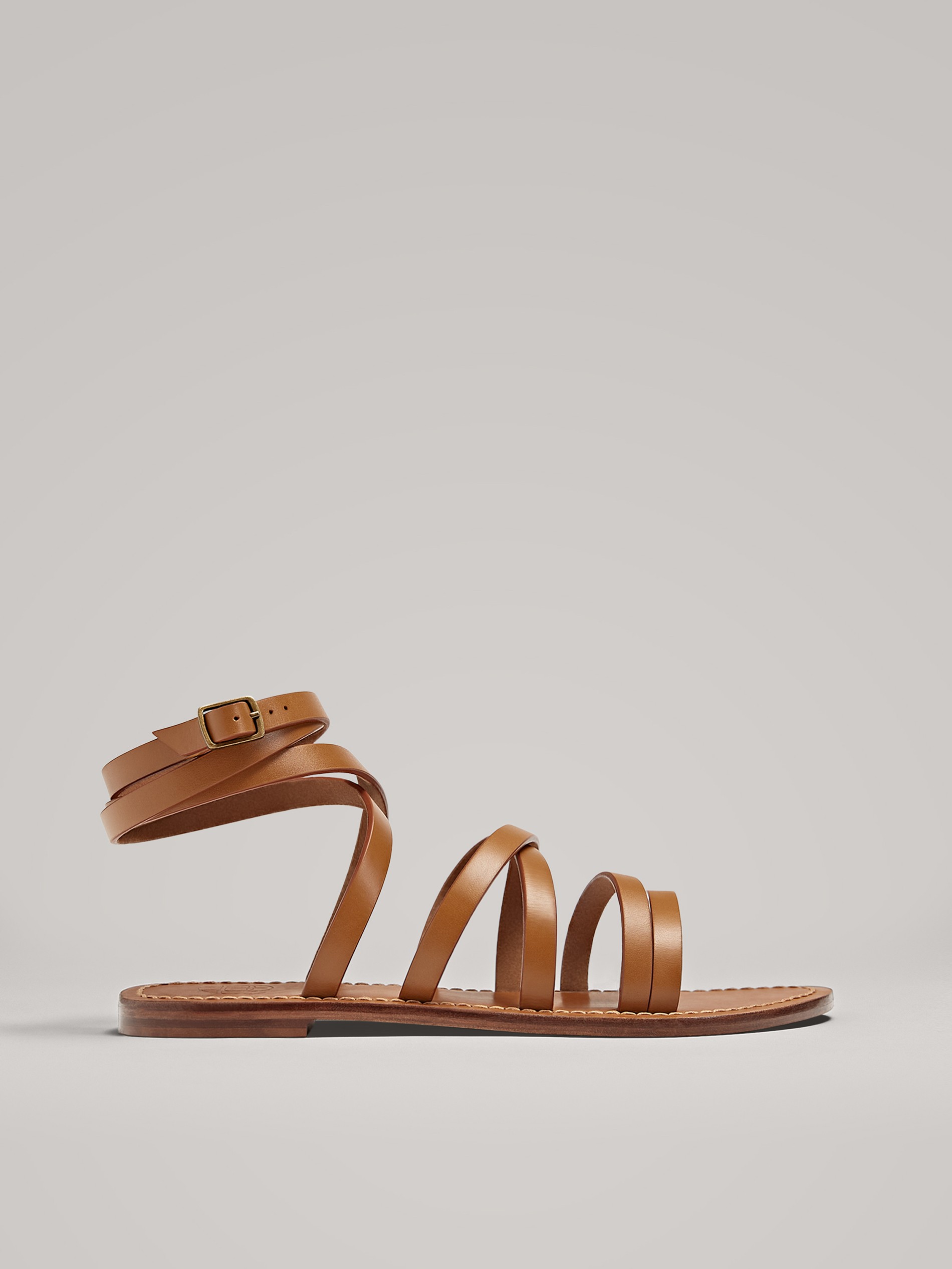 massimo dutti flat sandals