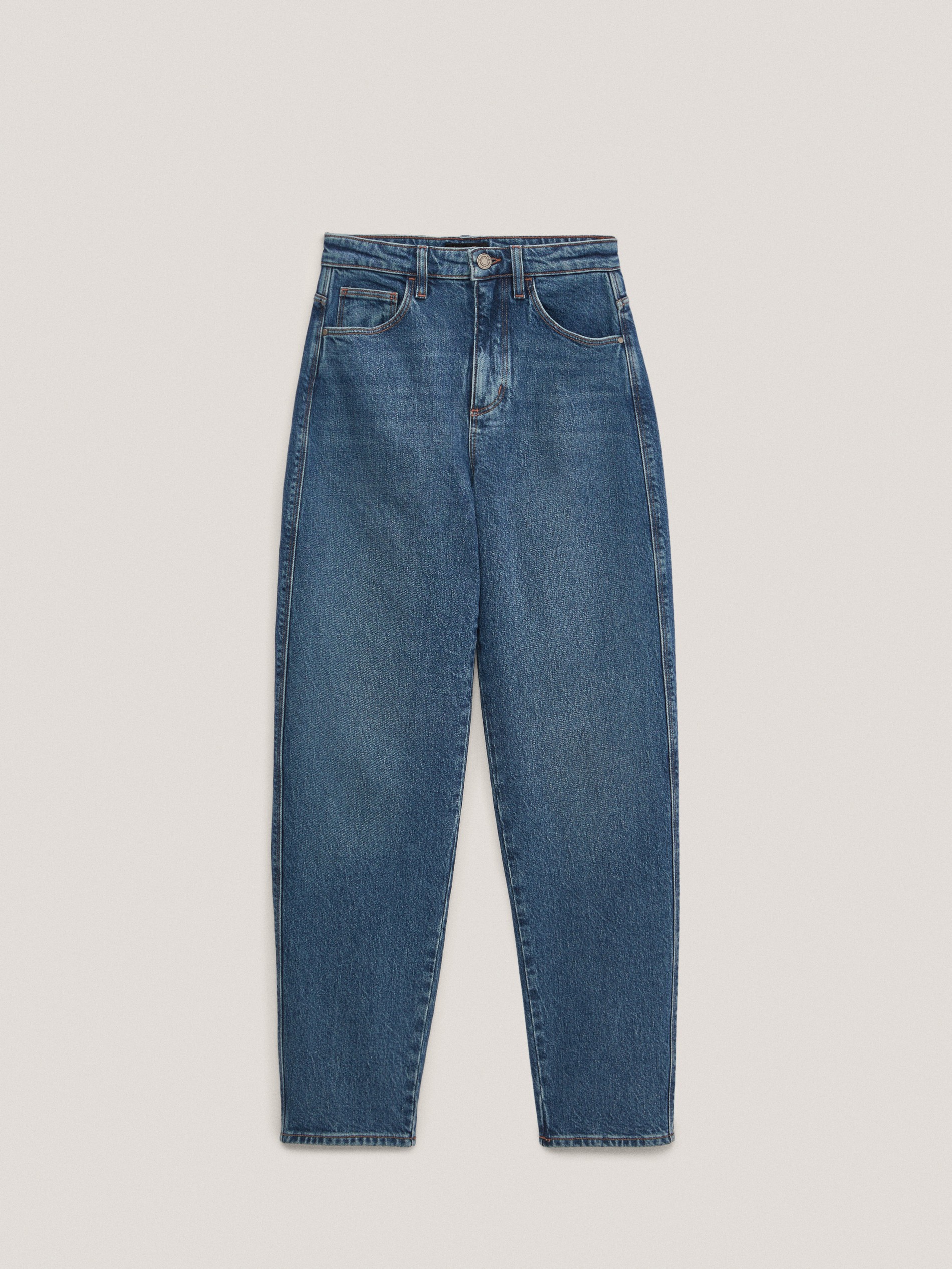 barrel fit jeans