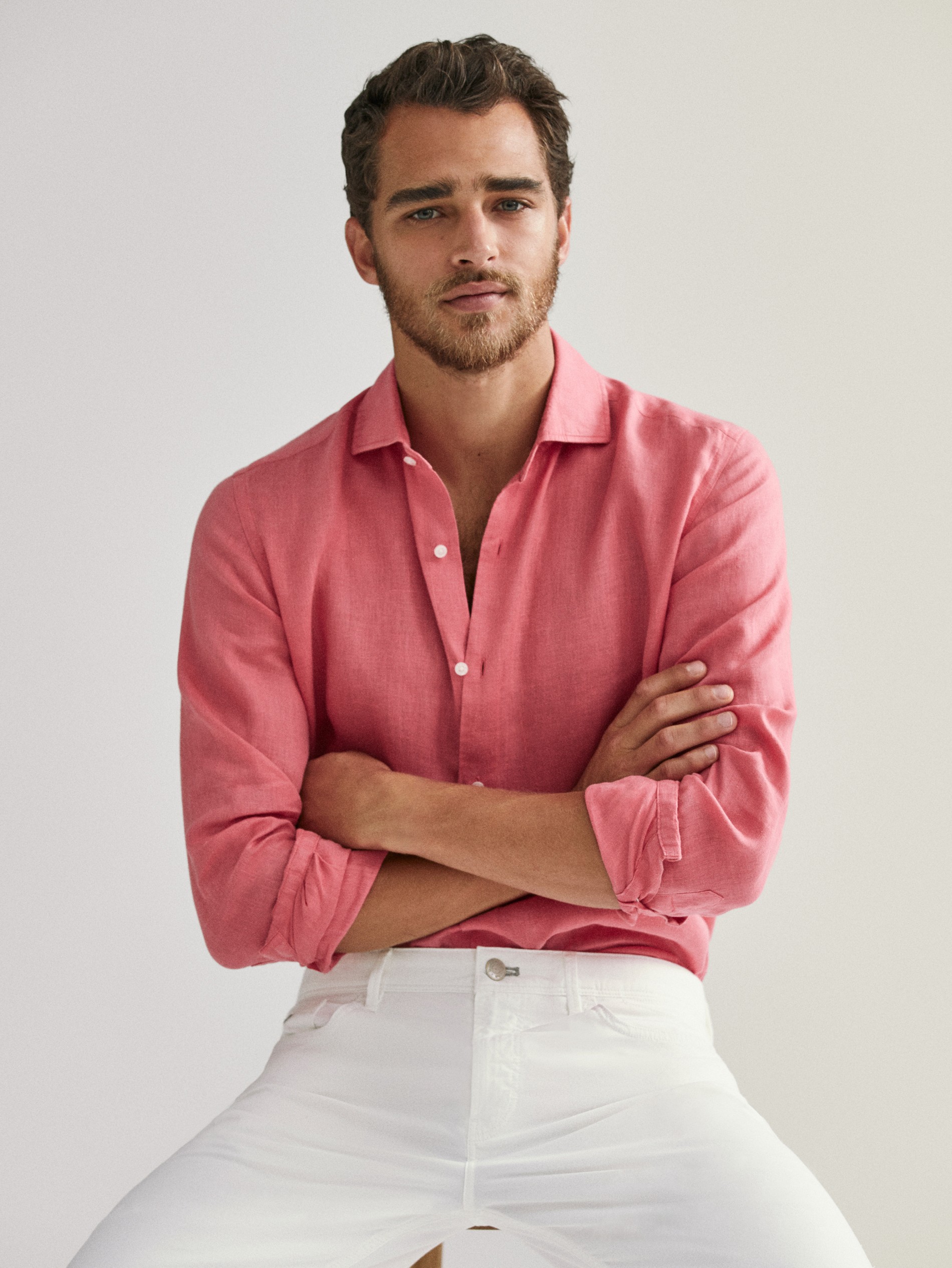 muscle fit linen shirt