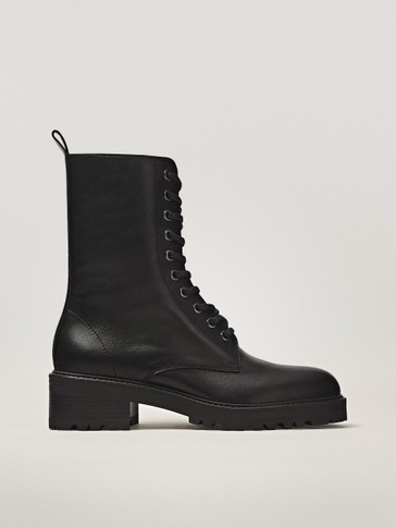 black lace up chelsea boots