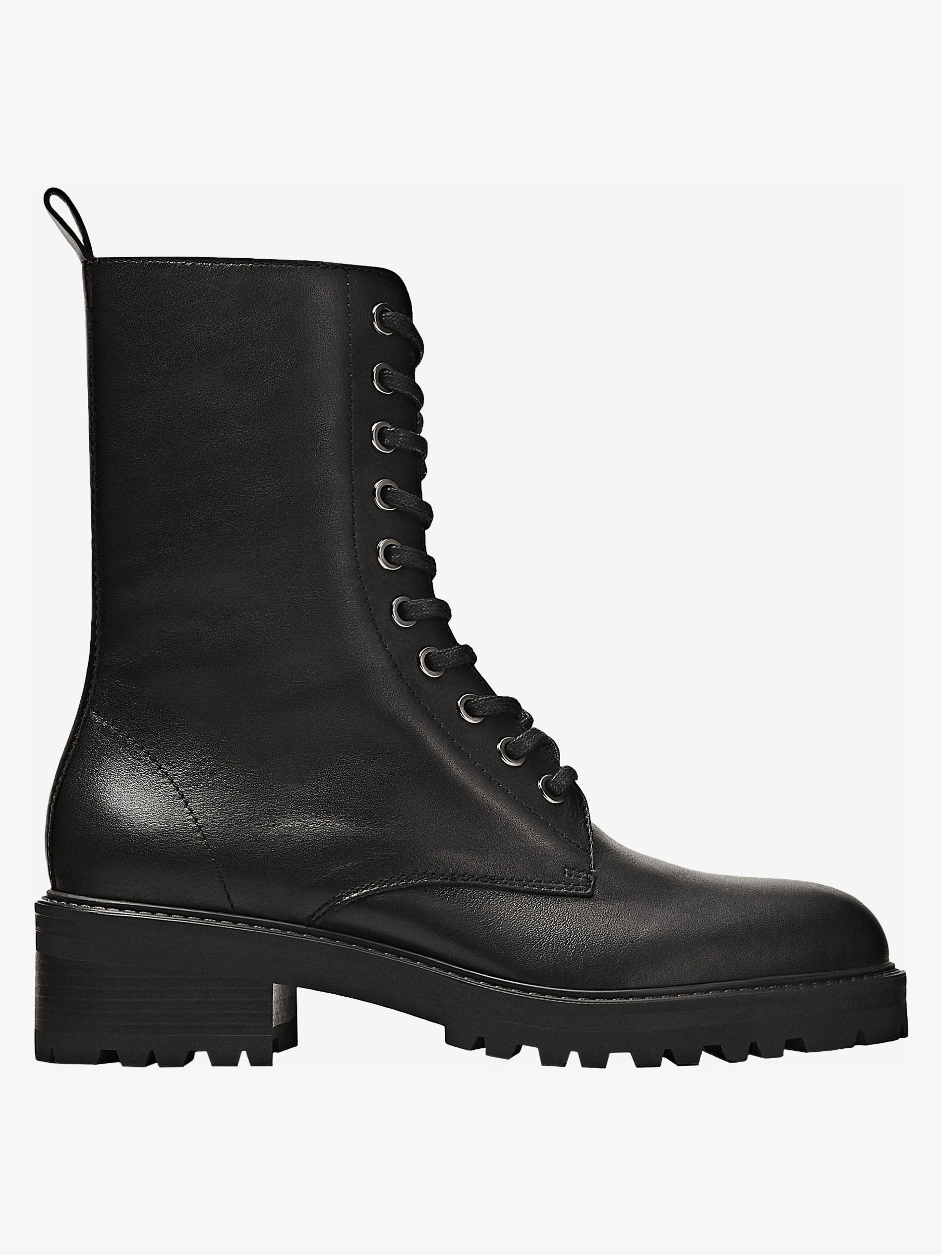 lace up flat ankle boots