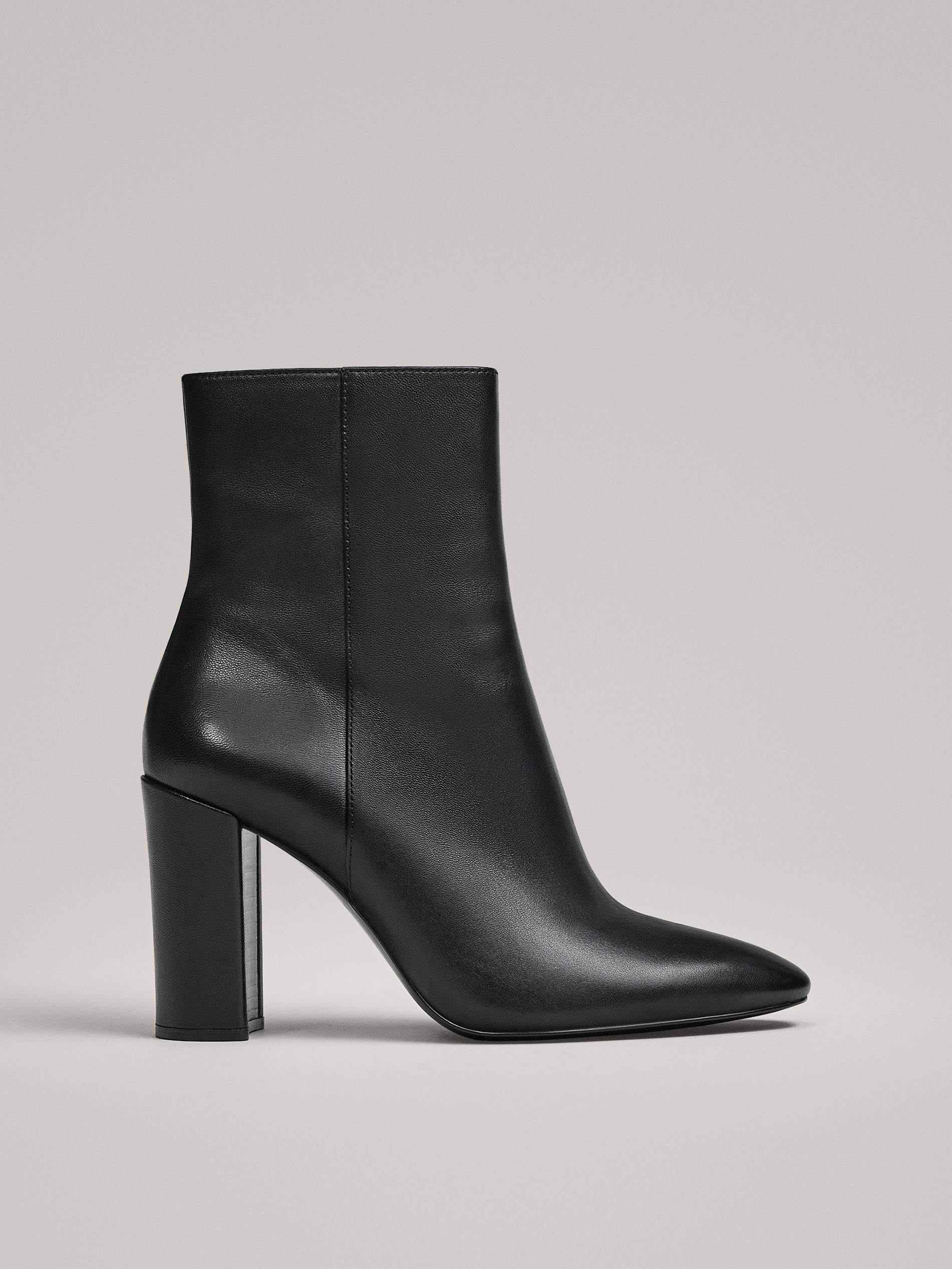 ankle boots