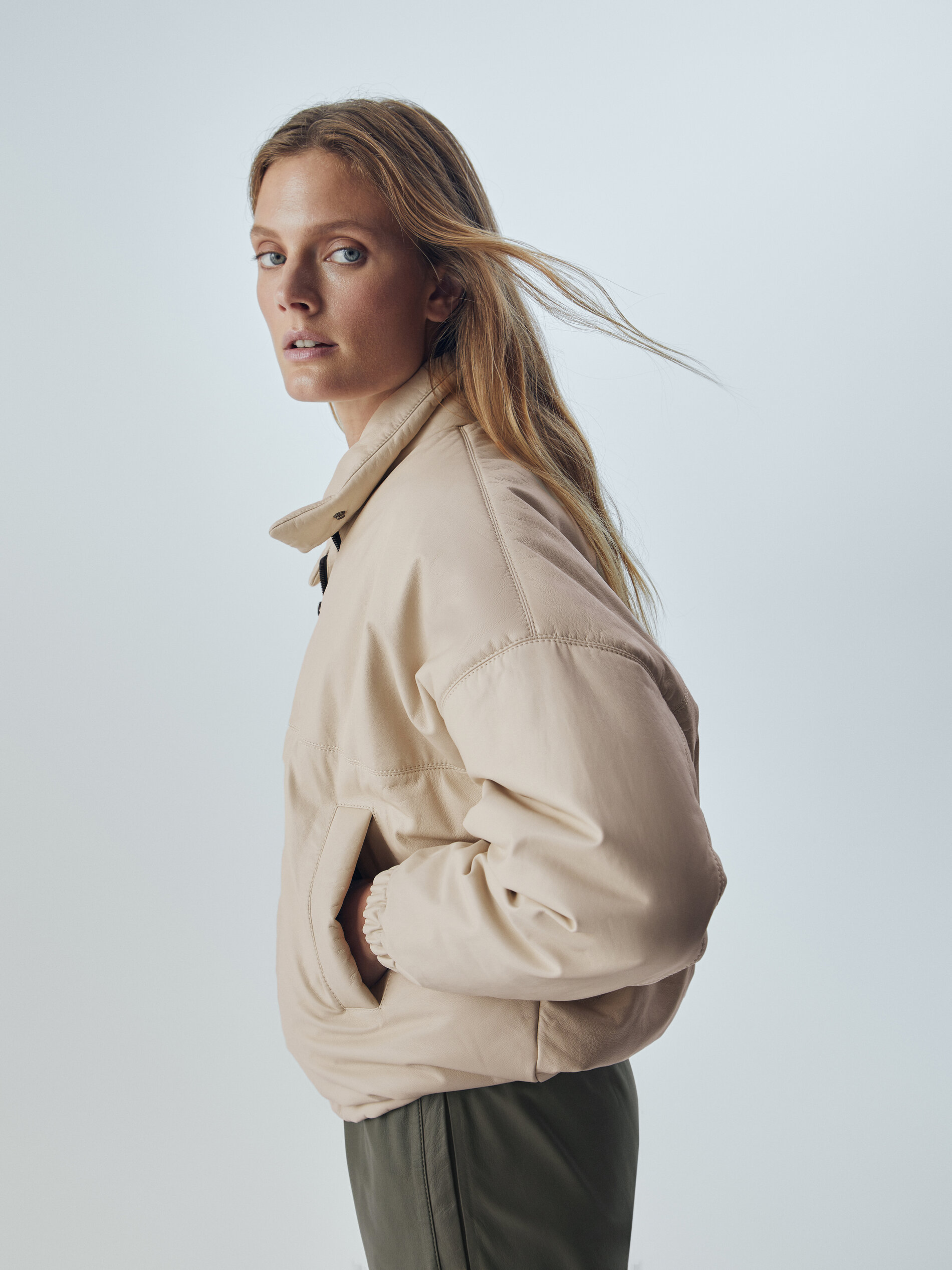 massimo dutti bomber jacket