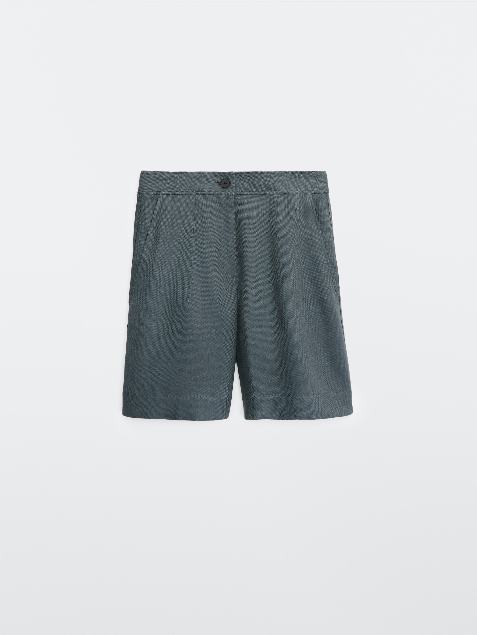 darted shorts