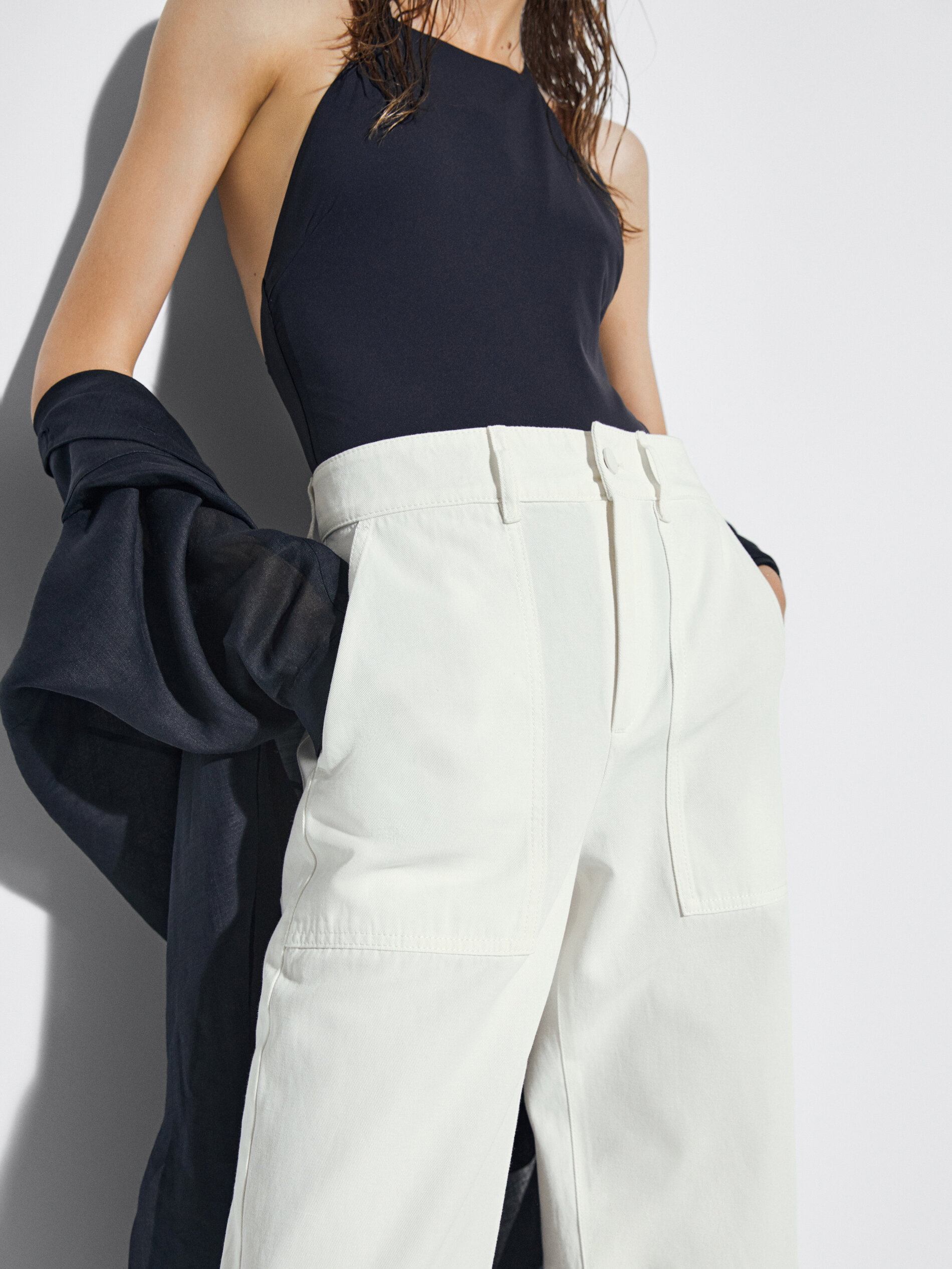 Cotton and linen relaxed fit trousers 