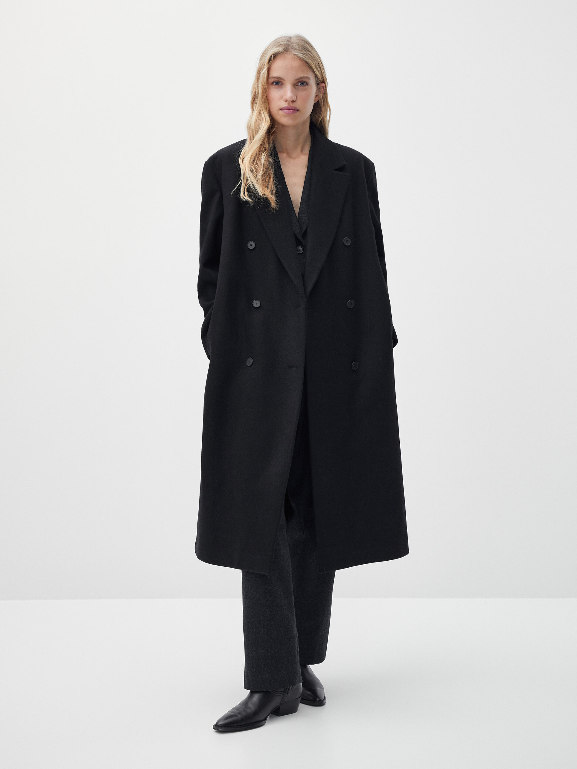 black coat massimo dutti