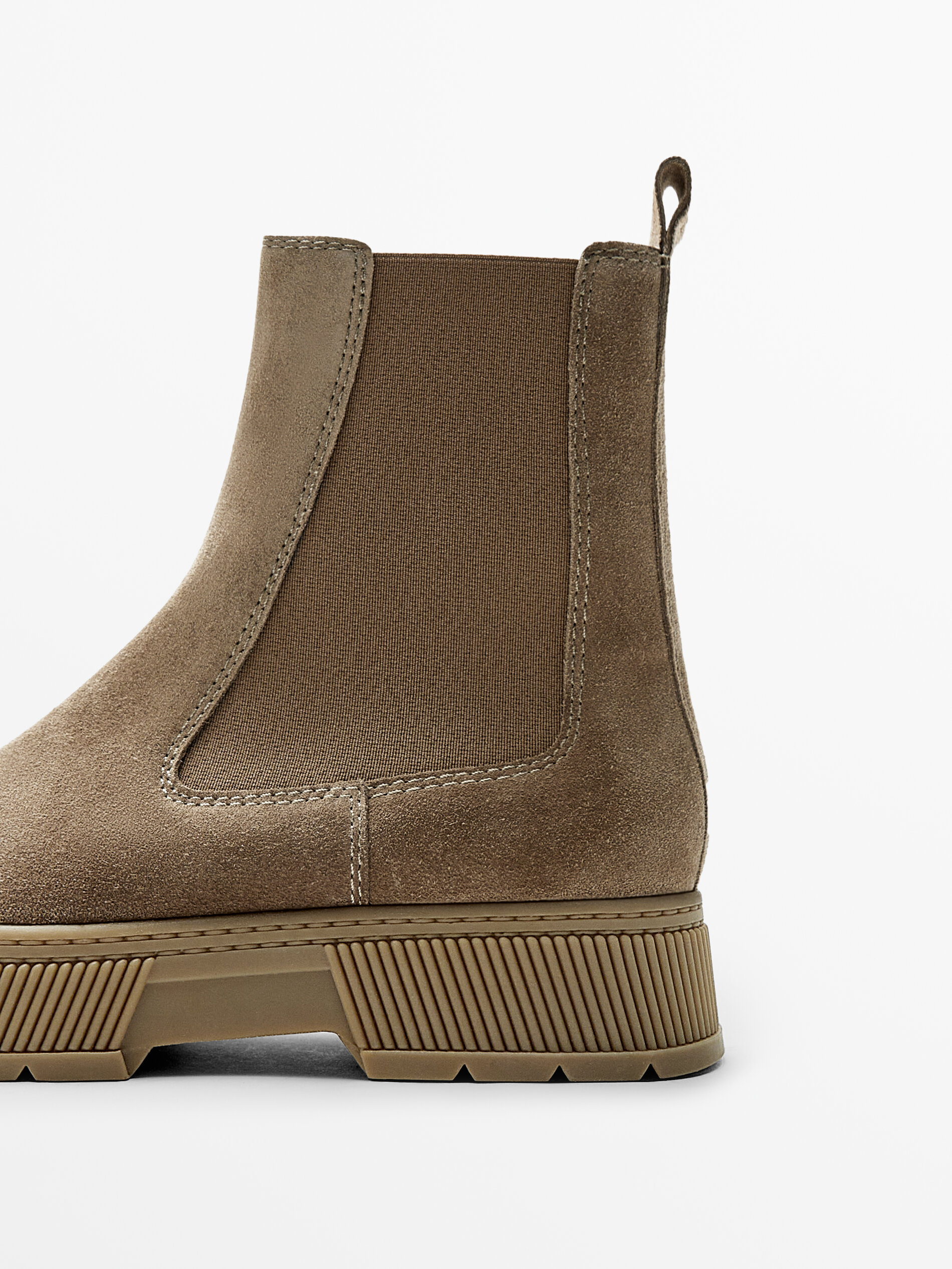 platform chelsea boots suede