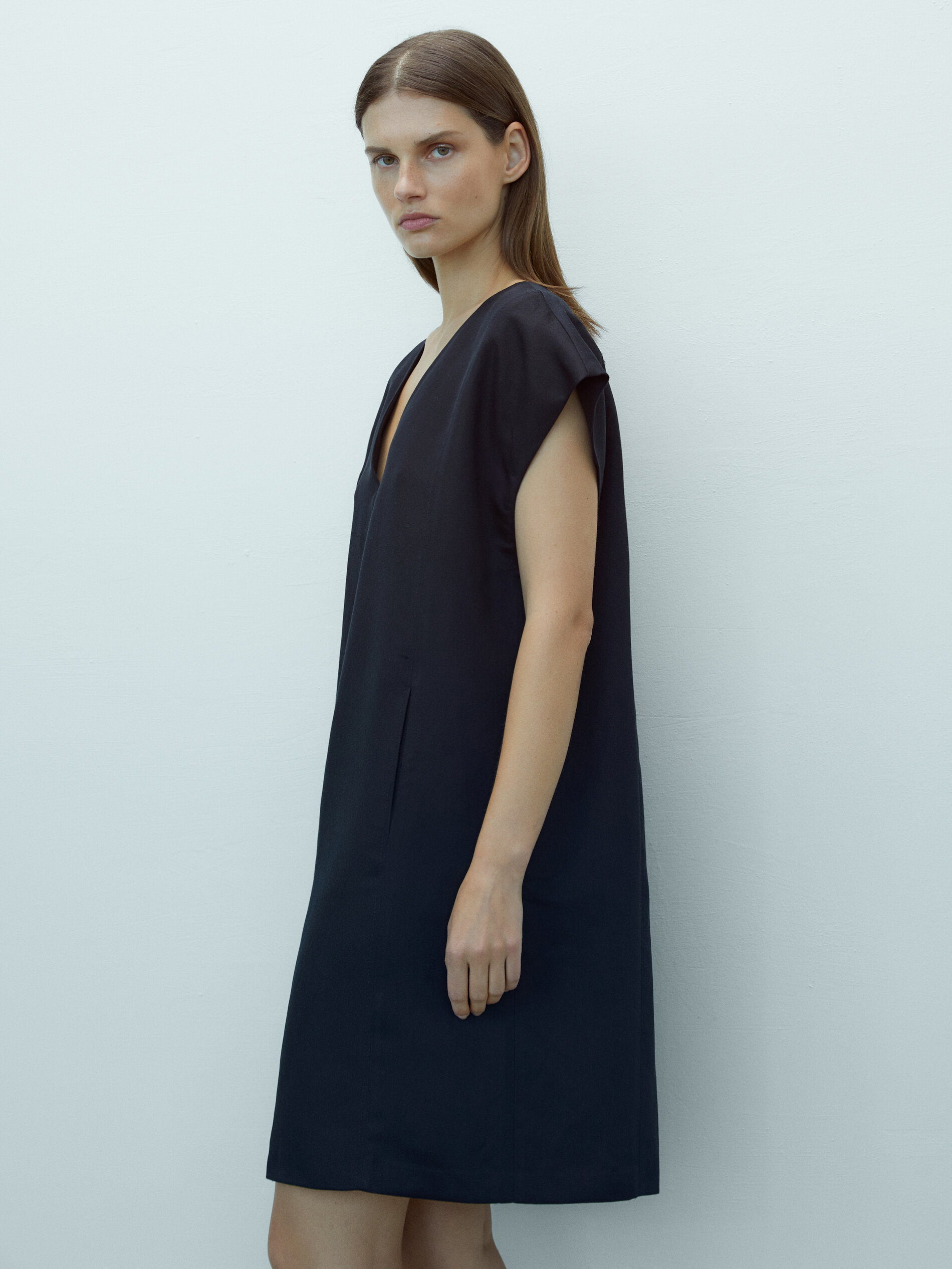 Short black linen dress Clearance