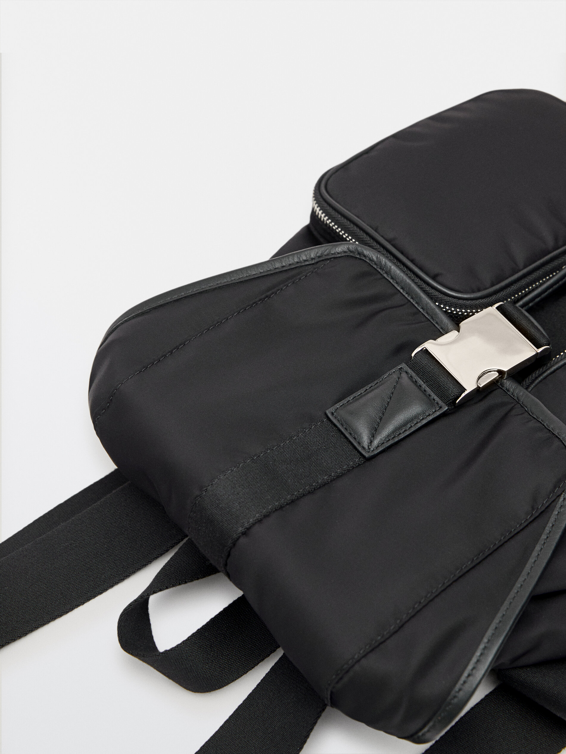 massimo dutti backpack leather