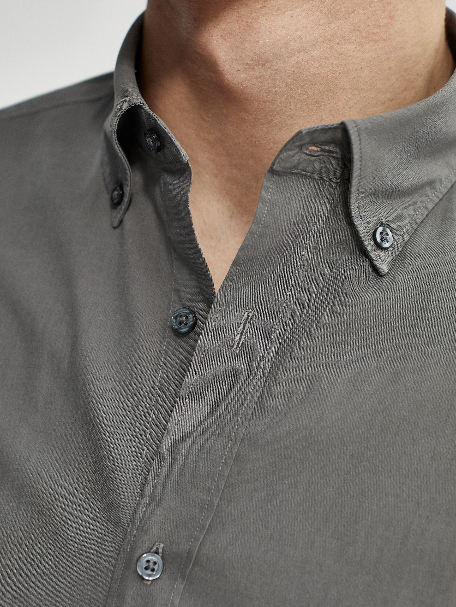 Slim fit cotton poplin shirt - null 