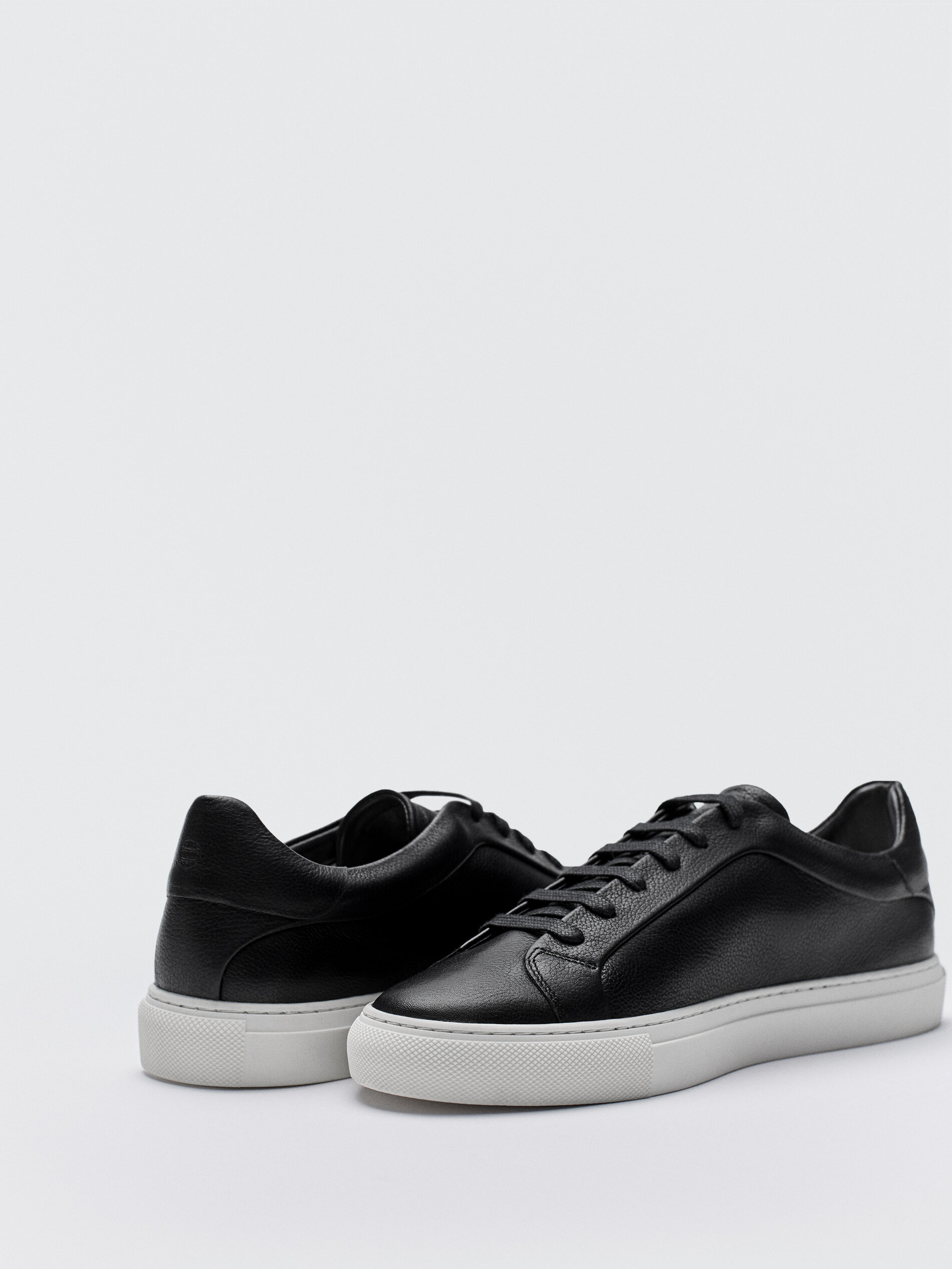 massimo dutti black trainers