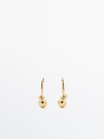 Gold-plated earrings with bead detail