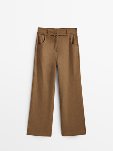 Straight-leg trousers with thin belt detail