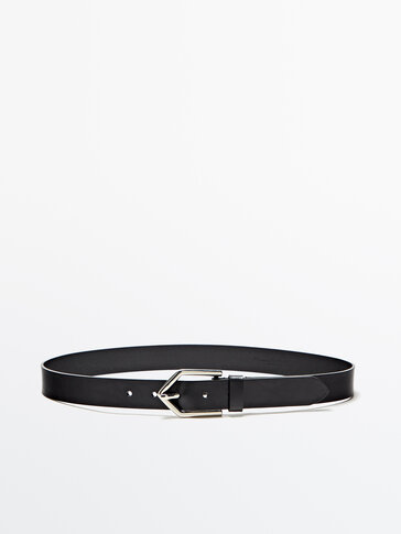 Leather belt with pentagonal buckle