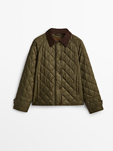 Short quilted jacket with a corduroy collar