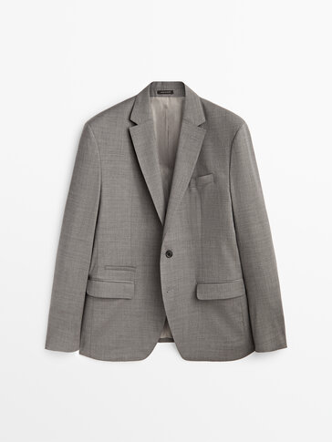 Lightweight grey suit blazer