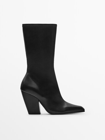 Pointed toe leather high-heel boots