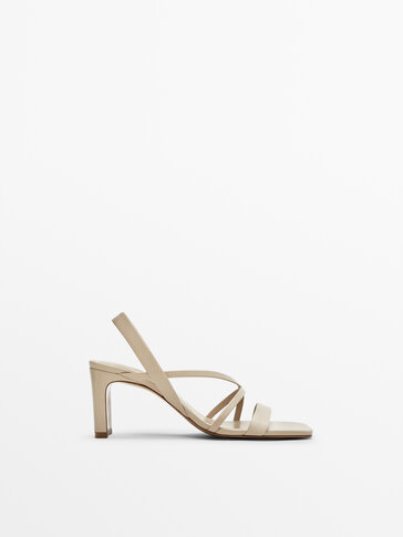 Heeled sandals with square toe