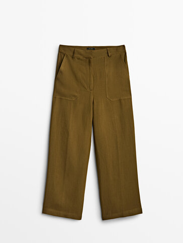Straight-leg trousers with pockets and seam details