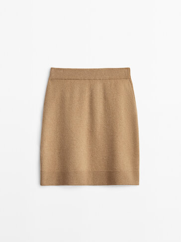 Boiled wool knit mini skirt