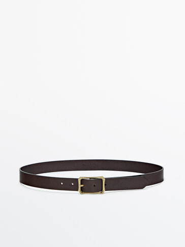 Leather belt with geometric buckle