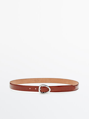 Leather belt with triangular buckle
