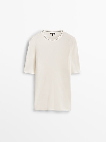 Ribbed T-shirt with metallic thread on the neckline