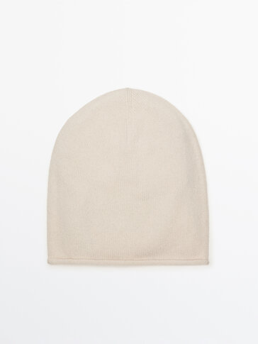Fine knit wool and cashmere blend beanie