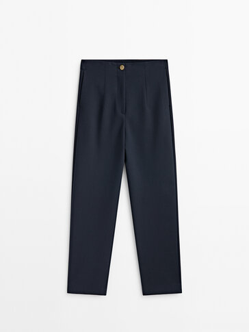 Straight trousers with golden button