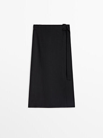 Wrap-style midi skirt with lined buckle