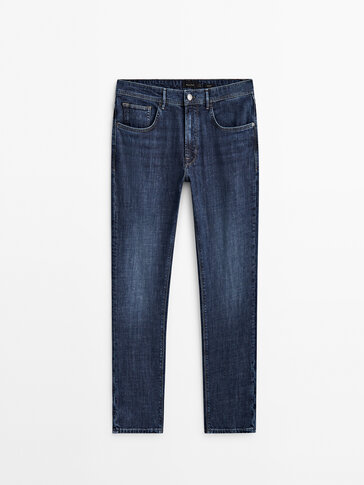 Relaxed fit enzymatic jeans