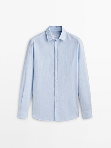 Seersucker regular fit cotton striped shirt