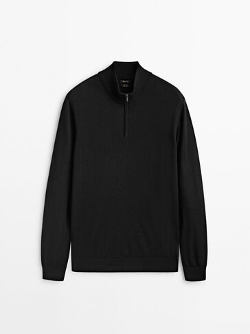 100% merino wool sweater with mock neck