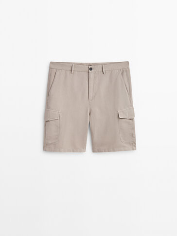 Cotton blend cargo Bermuda shorts