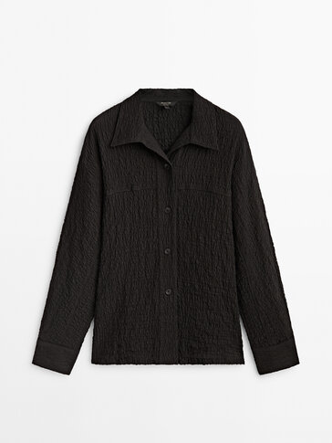 Black waffle-knit shirt