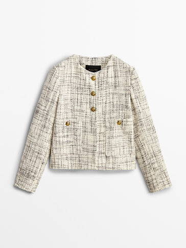 Cropped jacket with golden buttons