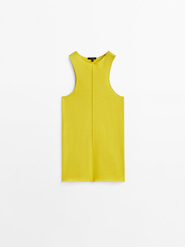 Sleeveless crepe top with central seam detail