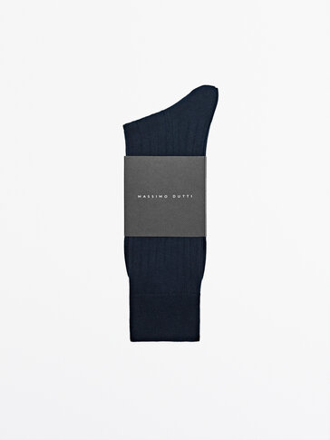 Long ribbed cotton socks