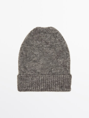 Ribbed beanie with turn-up detail