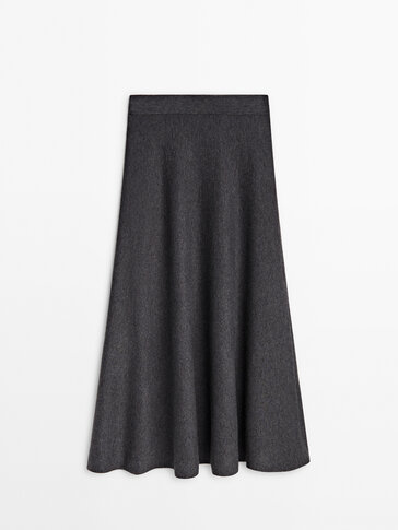 Long flared knit skirt