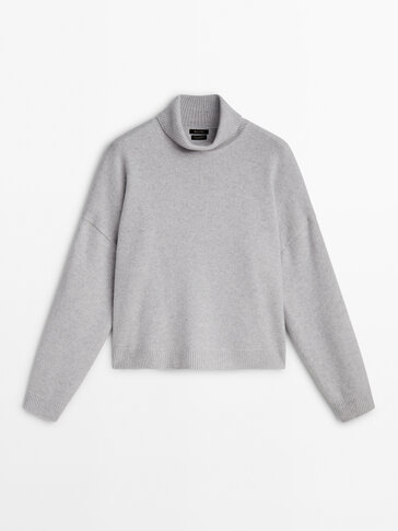 Wool blend high neck sweater