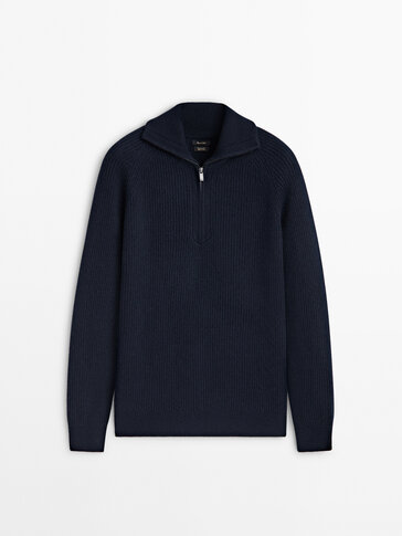 Mock neck knit sweater with zip