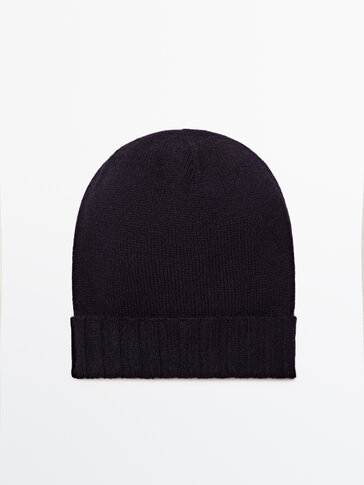 100% cashmere ribbed beanie with turn-up detail