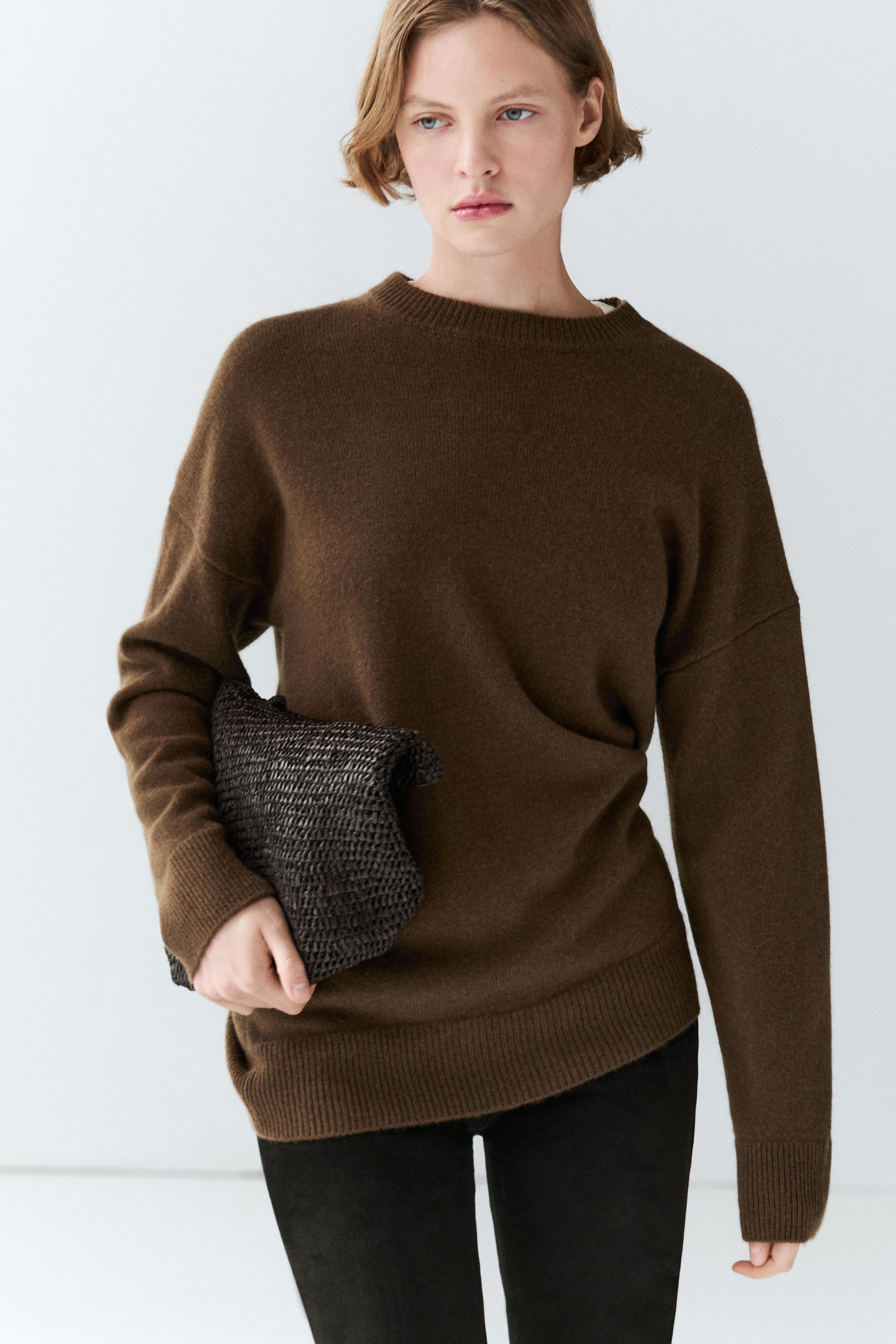 100% cashmere oversize knit sweater