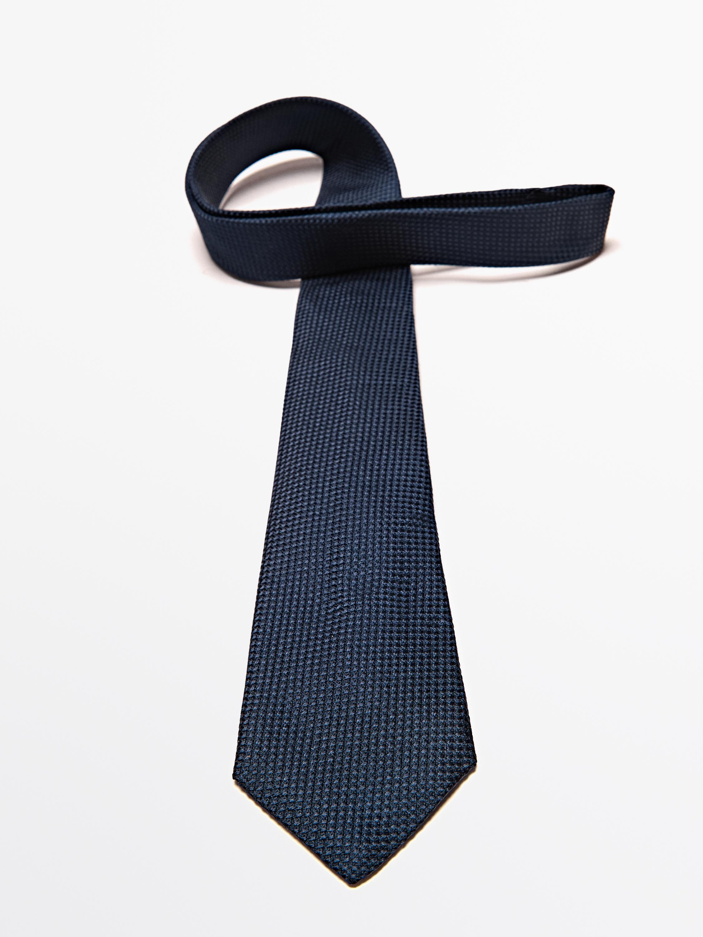 100% mulberry silk tie