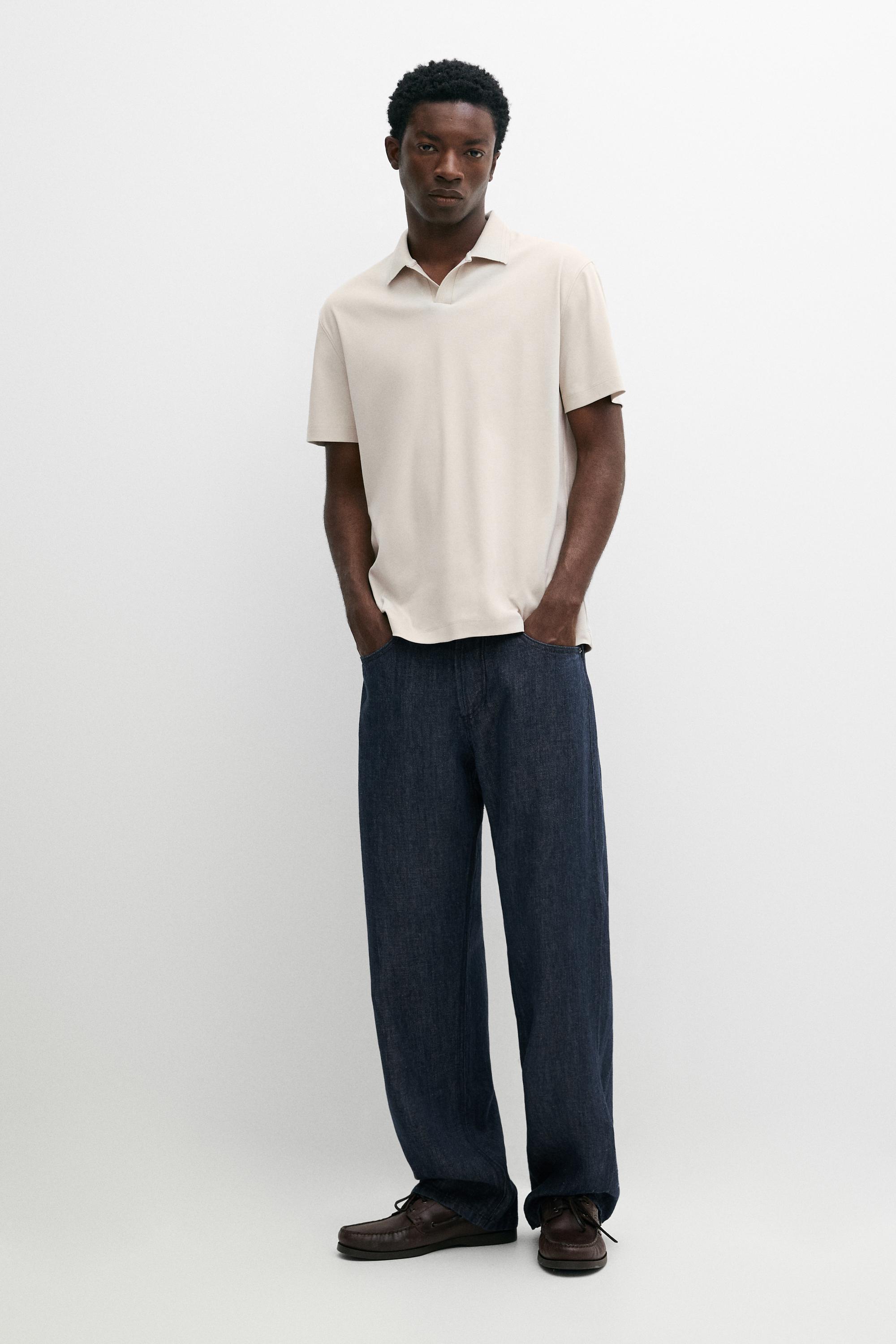 100% cotton V-neck knit polo
