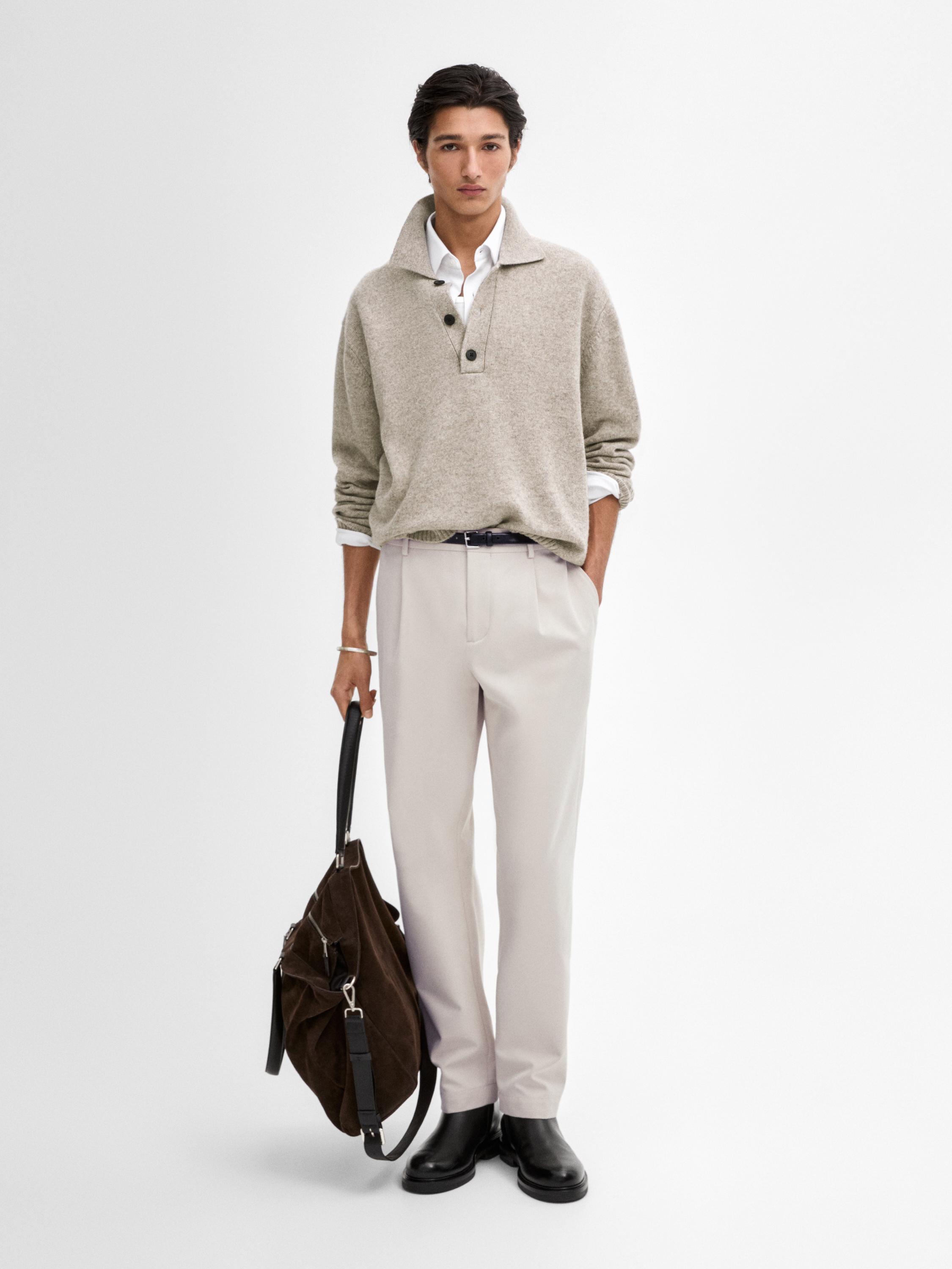 Lightweight knit polo collar sweater