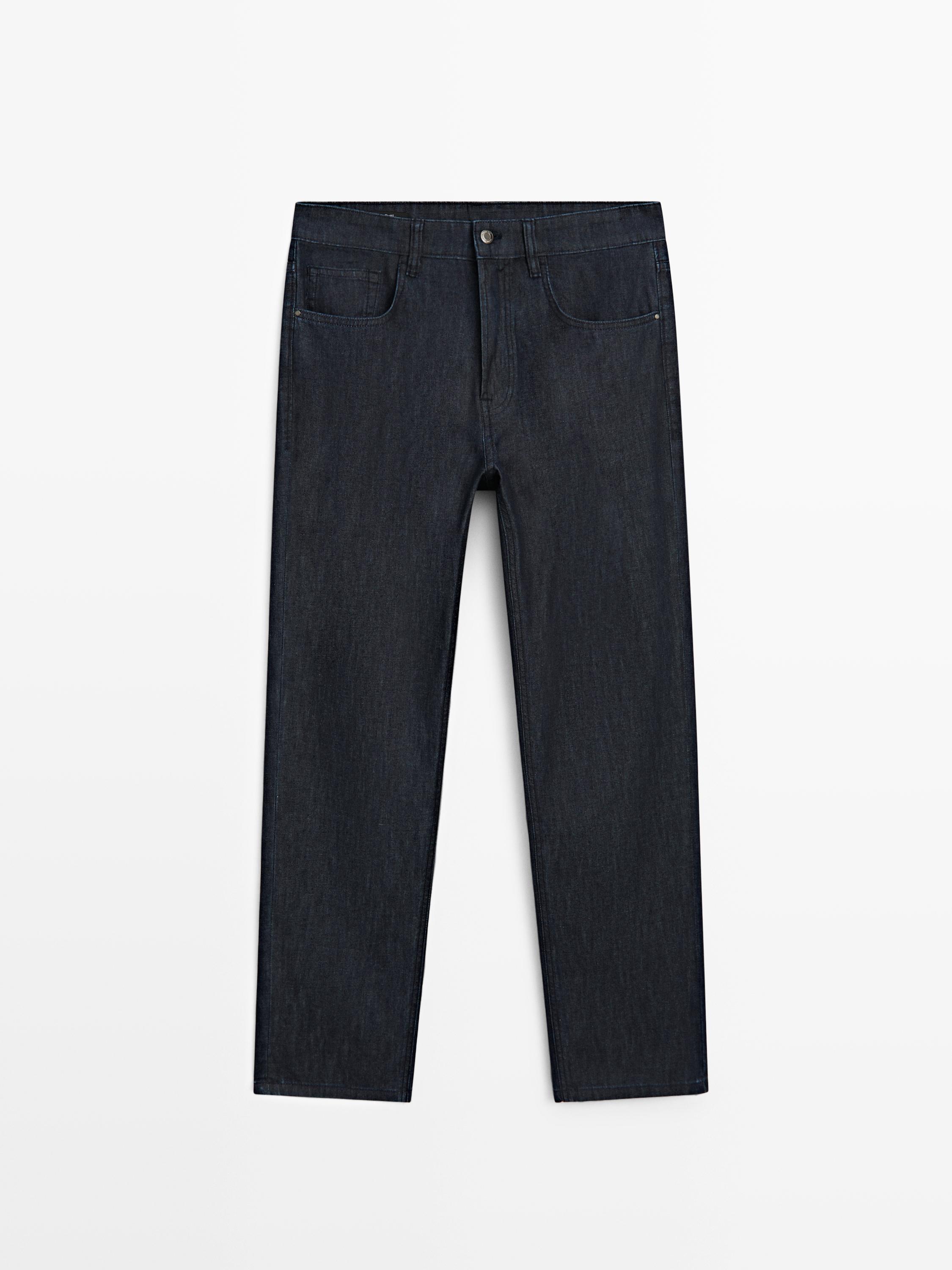 Lightweight tapered fit jeans